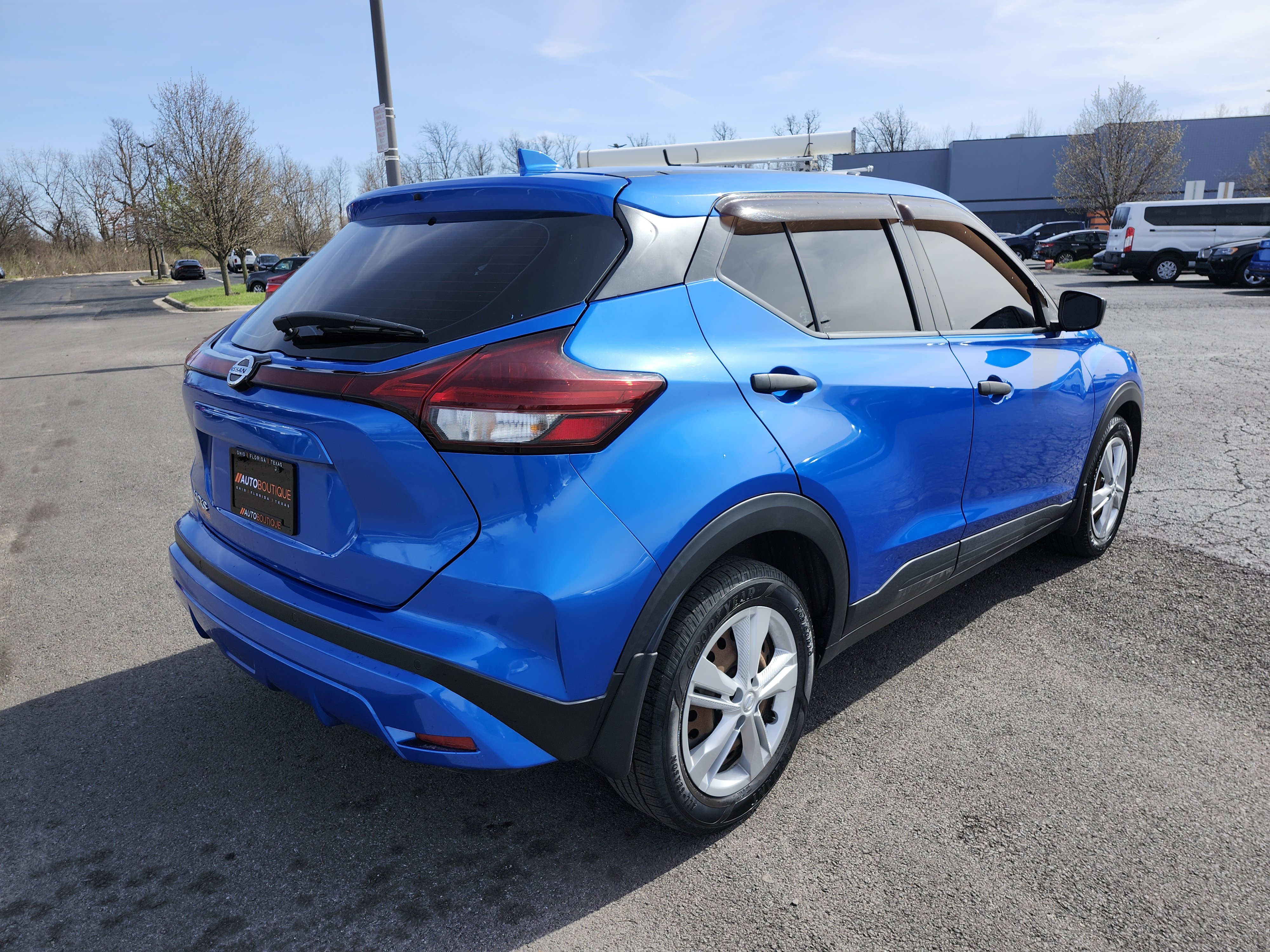 Used 2021 Nissan Kicks S image 15