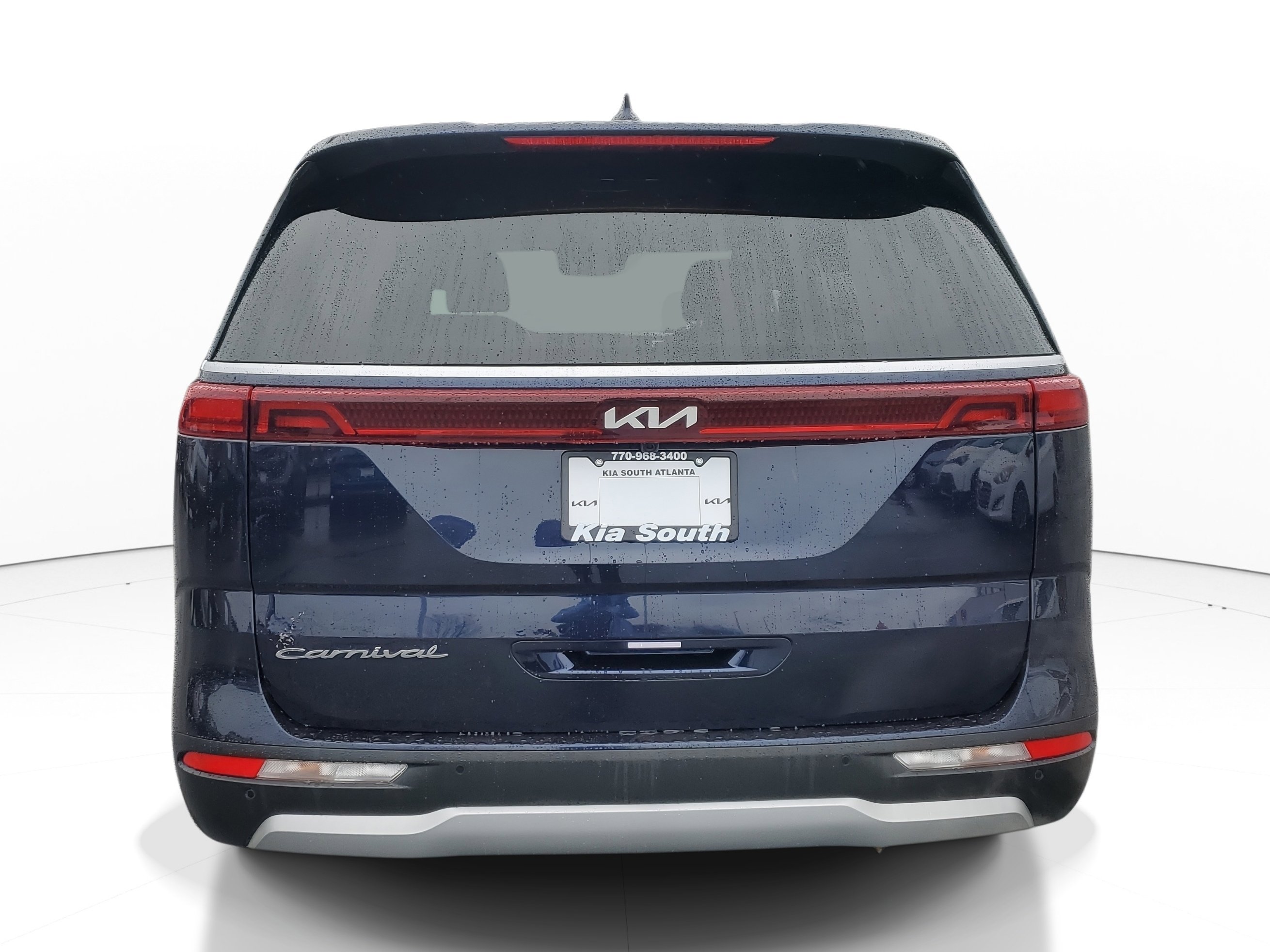 Used 2022 Kia Carnival LX image 5
