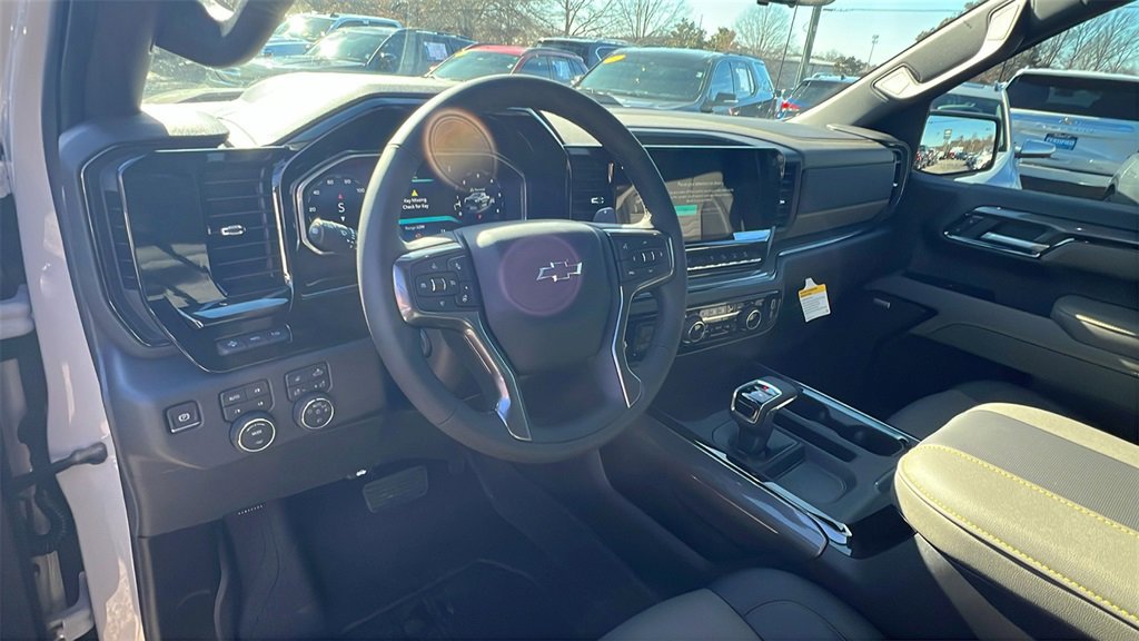 New 2026 Chevrolet Silverado 1500 ZR2 image 19