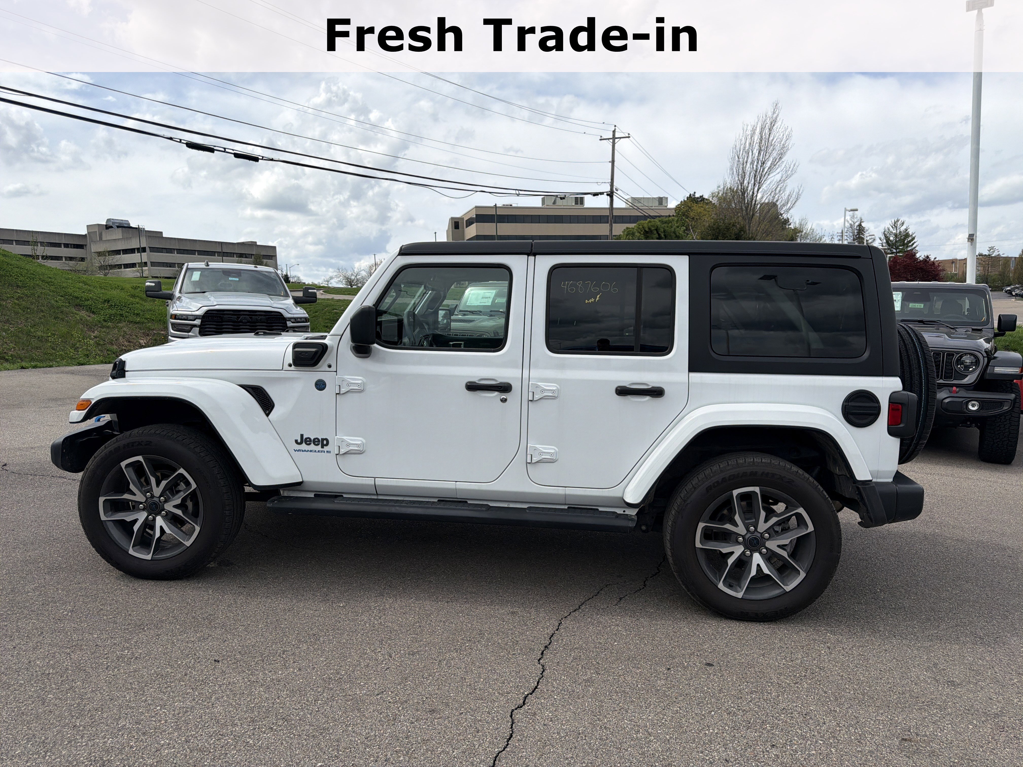 Used 2024 Jeep Wrangler Sport S w/ Convenience Group image 7