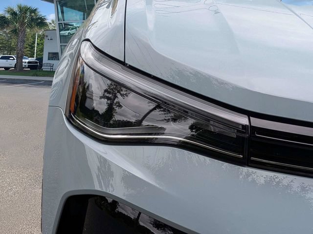 New 2026 Volkswagen Taos SE FWD image 10