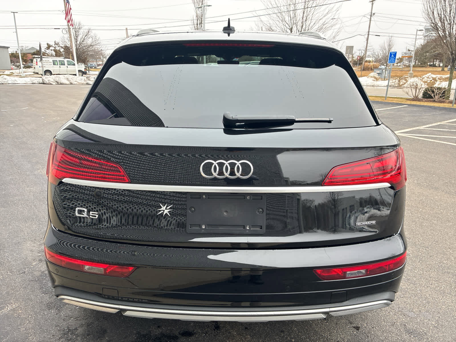 Used 2023 Audi Q5 2.0T Premium w/ Convenience Package image 7