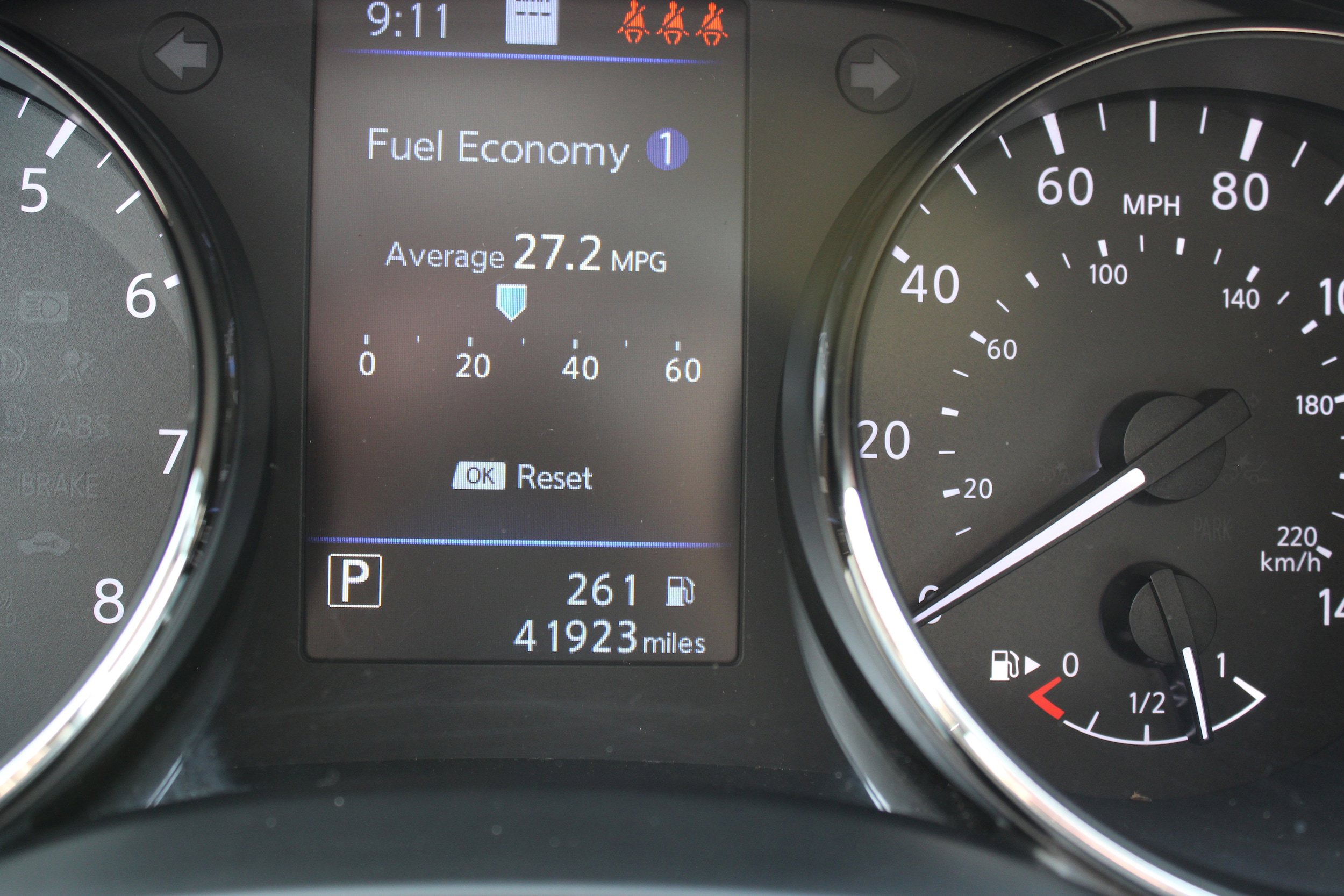 Used 2022 Nissan Rogue Sport SL w/ Premium Package AWD/4WD image 2