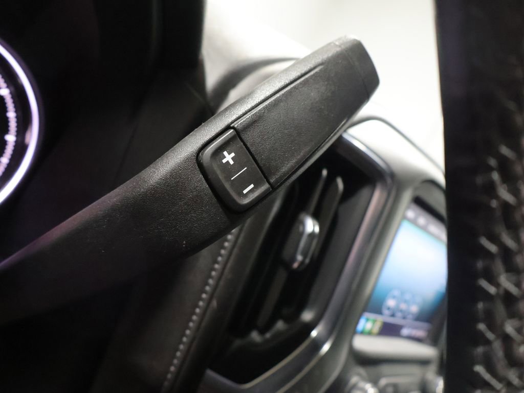 Used 2019 Chevrolet Silverado 1500 LT w/ All-Star Edition AWD/4WD image 33