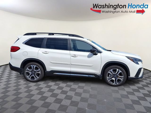 Used 2024 Subaru Ascent Limited w/ Technology Package AWD/4WD image 7