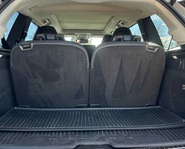 Used 2025 Volvo XC90 T8 Ultra w/ Protection Package Premier image 10