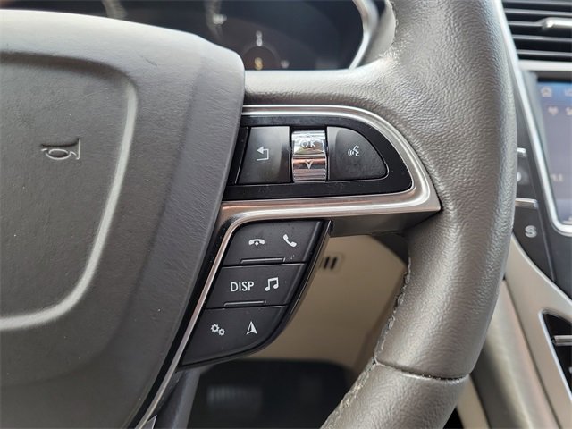 Used 2020 Lincoln Nautilus FWD image 17