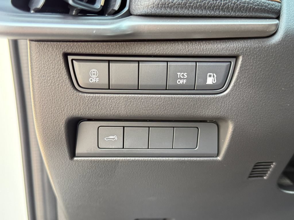 Used 2024 MAZDA CX-90 Plug-In Hybrid w/ Preferred AWD/4WD image 22