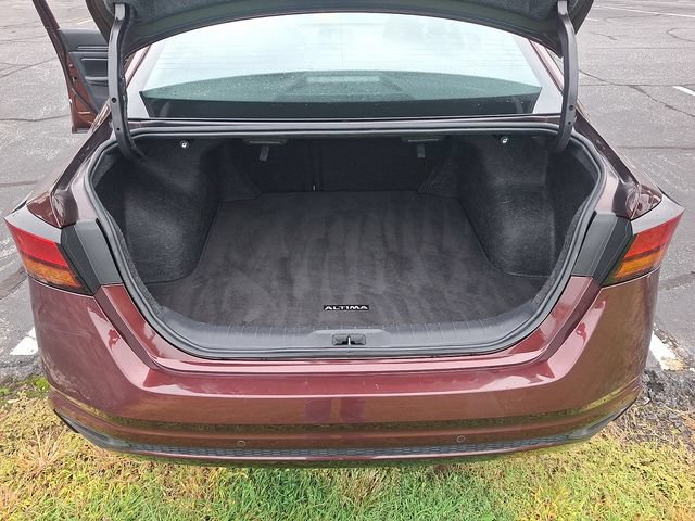 Used 2025 Nissan Altima 2.5 SV AWD/4WD image 29