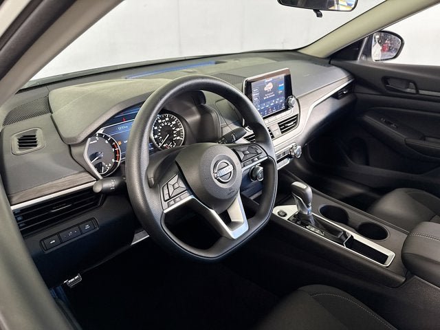 New 2026 Nissan Altima 2.5 SV FWD image 9
