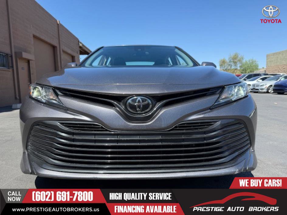 Used 2020 Toyota Camry LE image 7