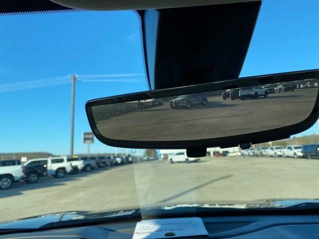 Used 2023 GMC Acadia Denali w/ Black Diamond Edition image 22