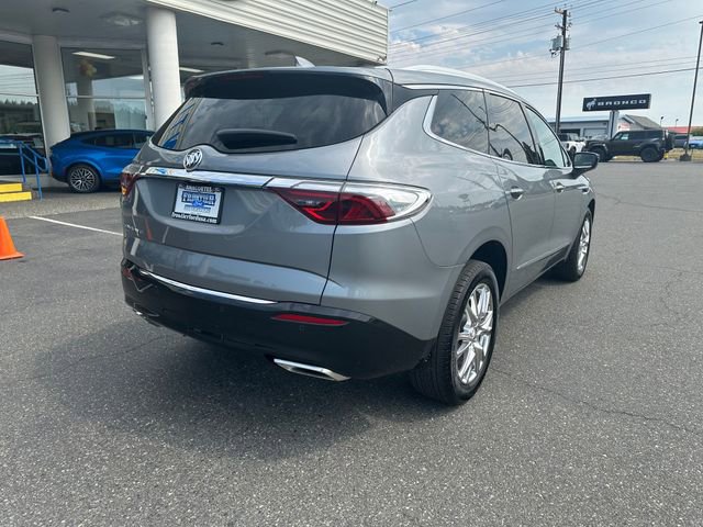 Used 2023 Buick Enclave Premium image 3