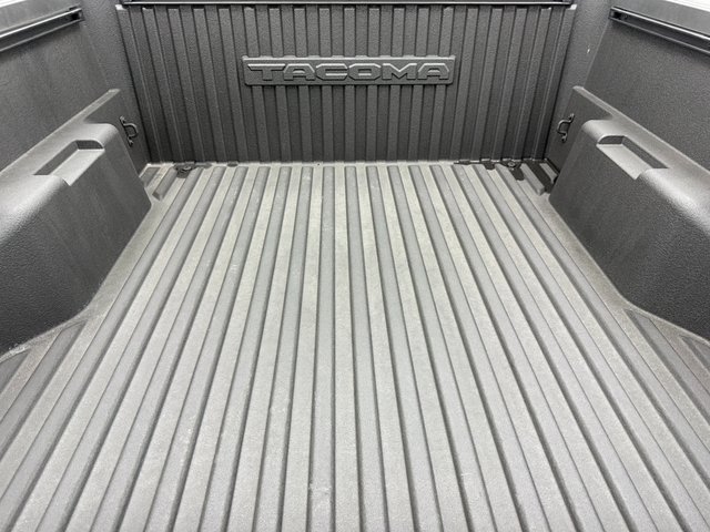 Used 2025 Toyota Tacoma SR5 image 36