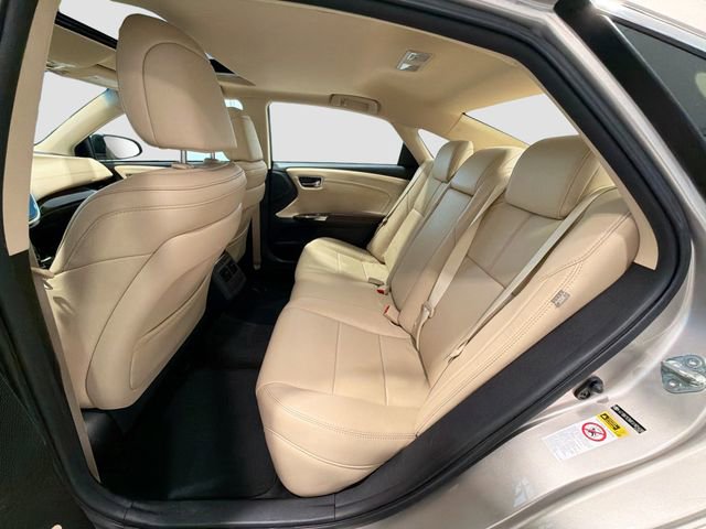 Used 2015 Toyota Avalon XLE Touring FWD image 21
