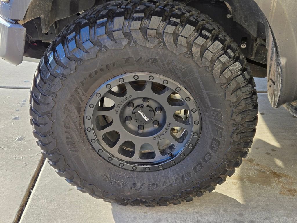 Used 2017 Ford F150 Raptor w/ Equipment Group 802A Luxury image 5