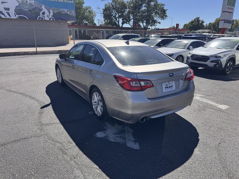 Used 2017 Subaru Legacy 2.5i Premium AWD/4WD image 5
