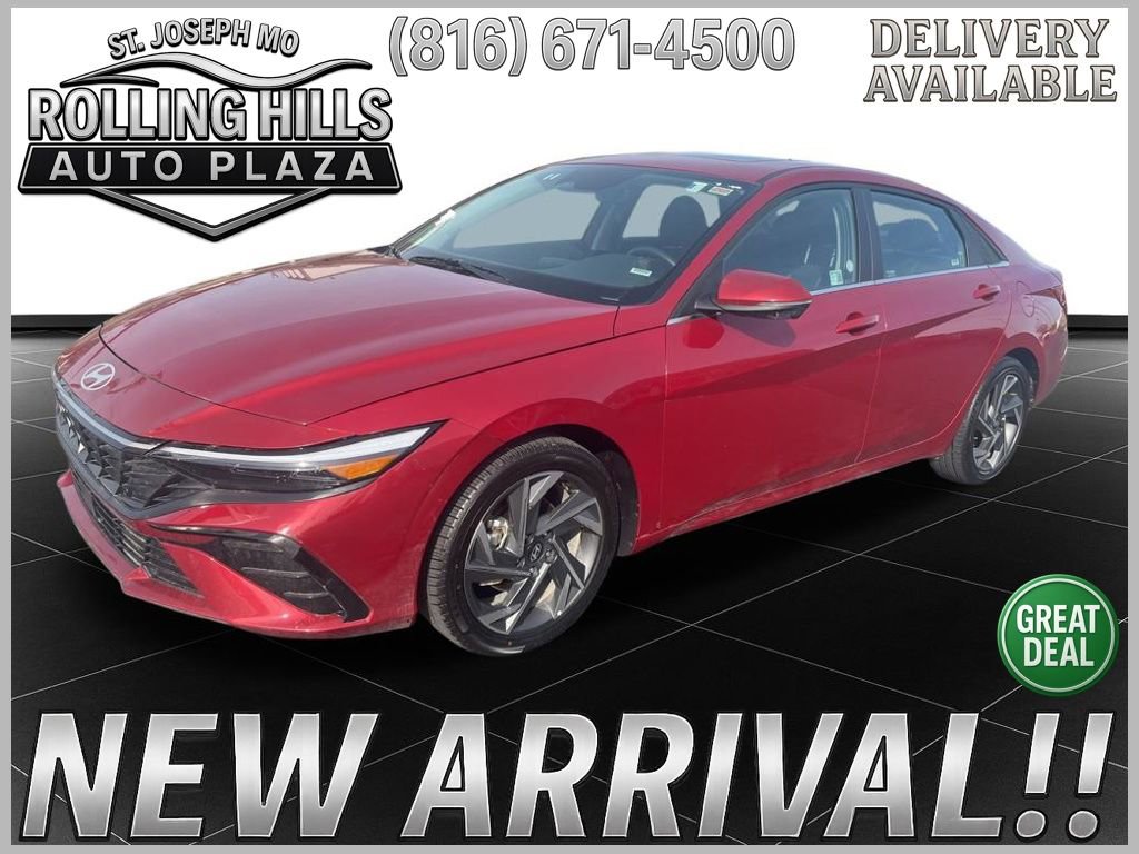 Used 2025 Hyundai Elantra Limited