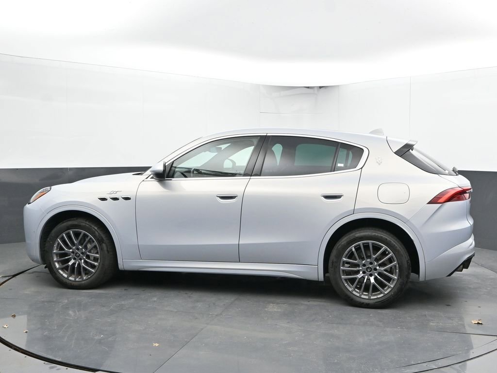 Used 2024 Maserati Grecale GT image 8