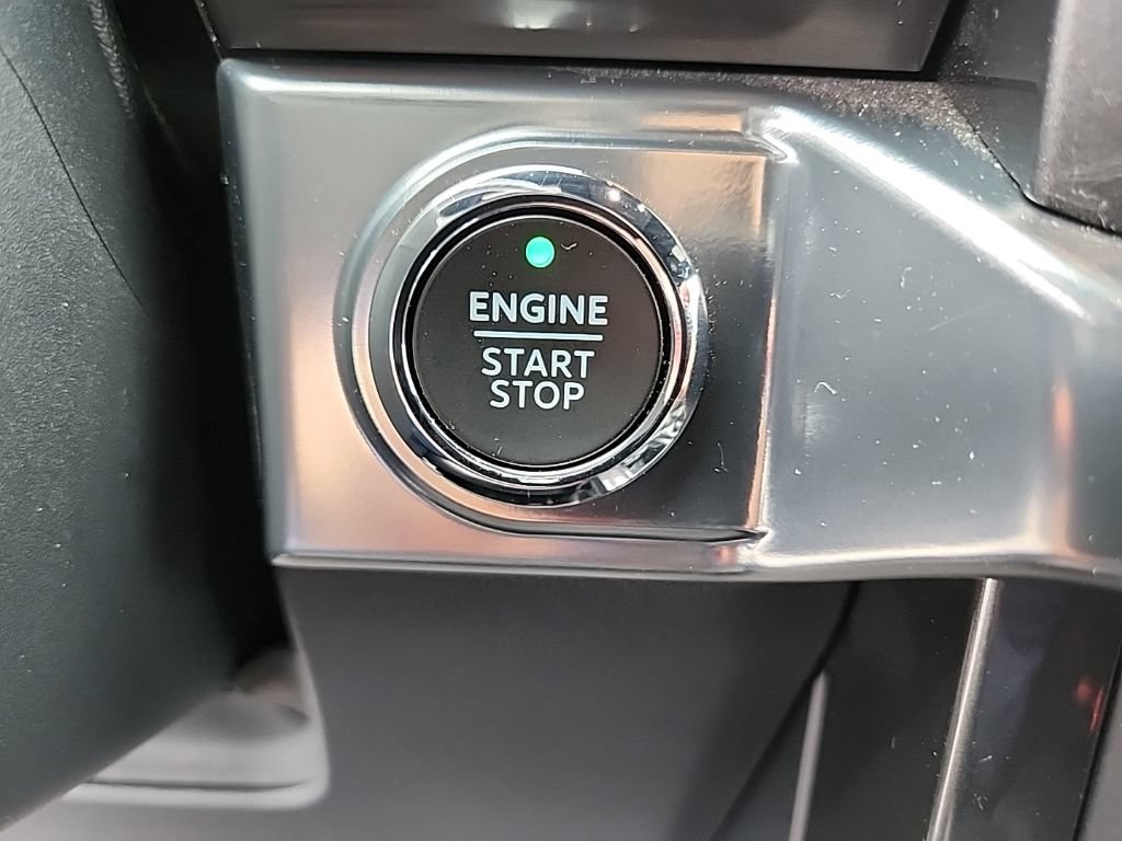 Used 2022 Ford F150 Lariat w/ Equipment Group 502A High AWD/4WD image 19