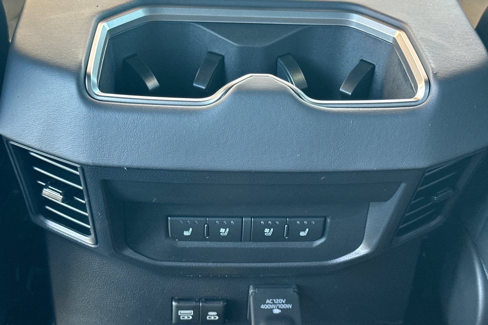 New 2026 Toyota Tundra Platinum AWD/4WD image 13