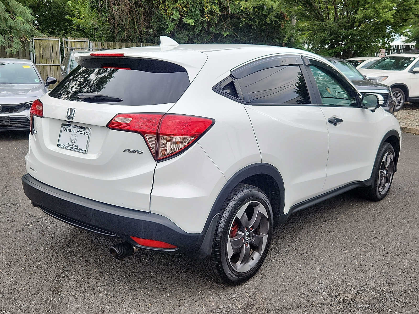 Used 2018 Honda HR-V EX image 6