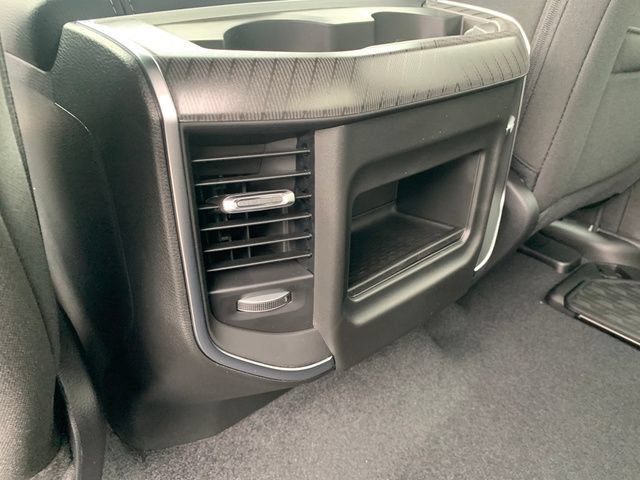 New 2026 RAM 1500 Express AWD/4WD image 15