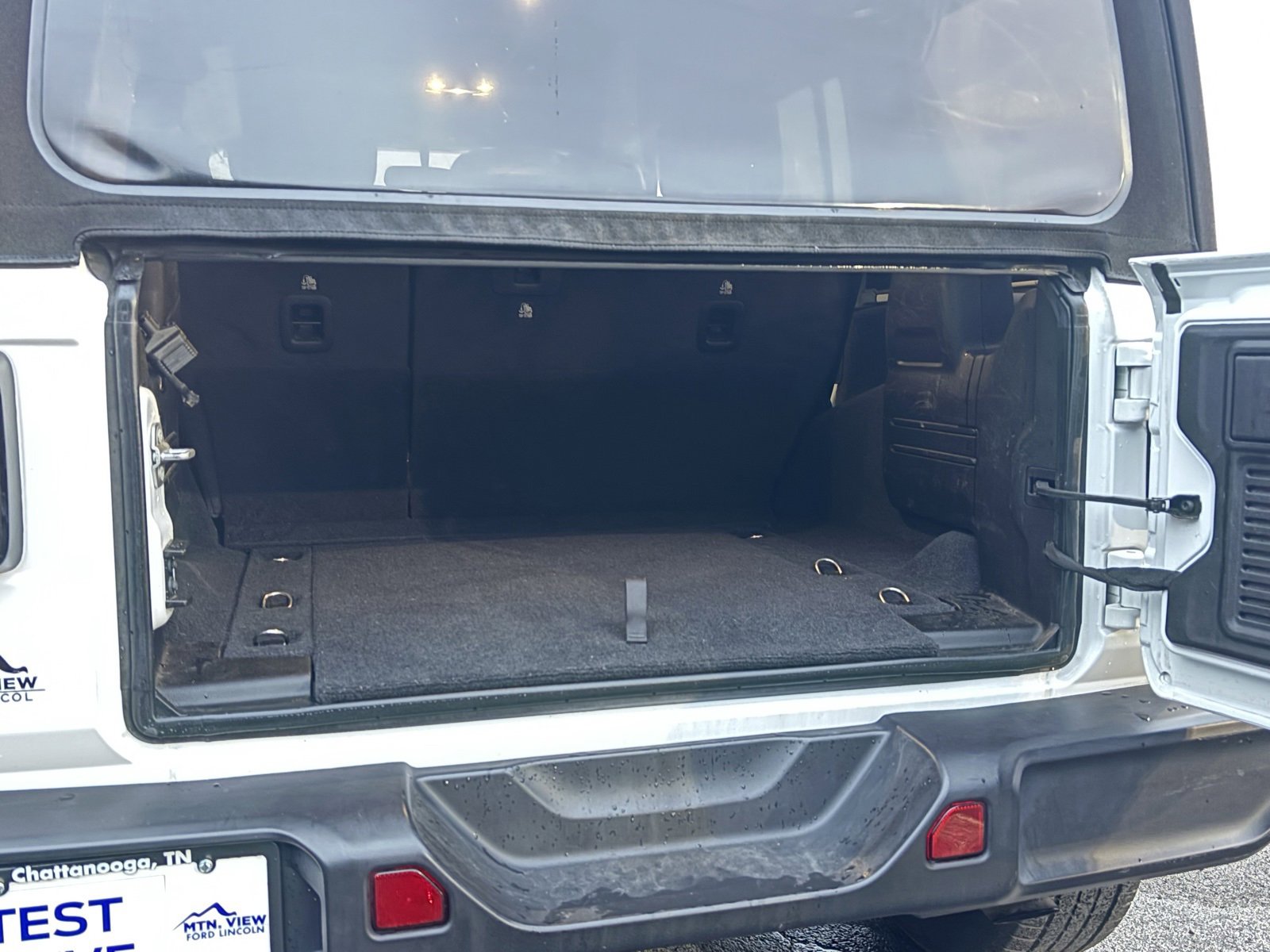 Used 2021 Jeep Wrangler Unlimited Sahara image 19