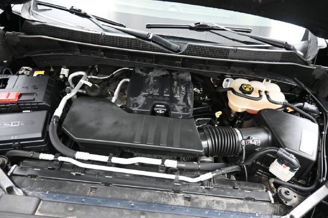 Used 2021 Chevrolet Silverado 1500 LT AWD/4WD image 35