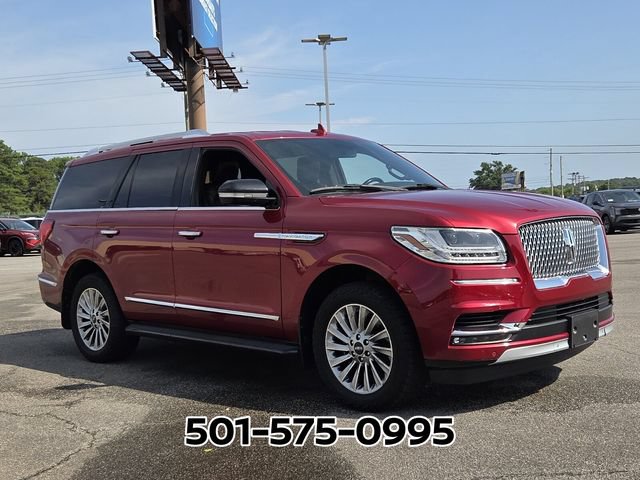 Used 2019 Lincoln Navigator Premiere AWD/4WD image 4