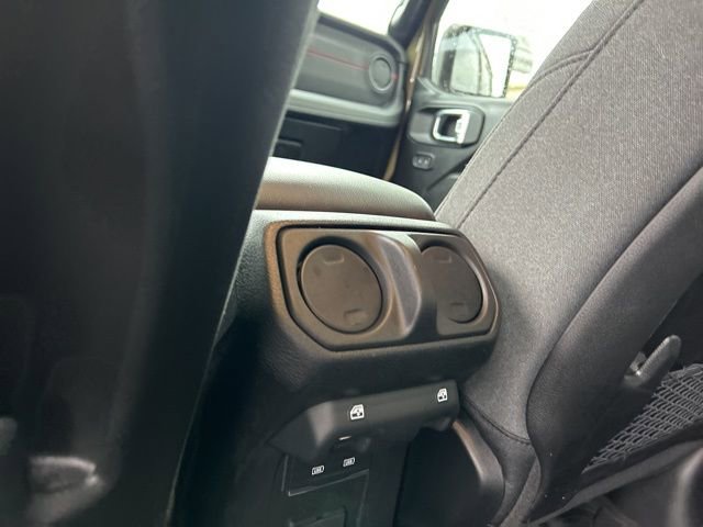 Used 2025 Jeep Gladiator Rubicon image 37