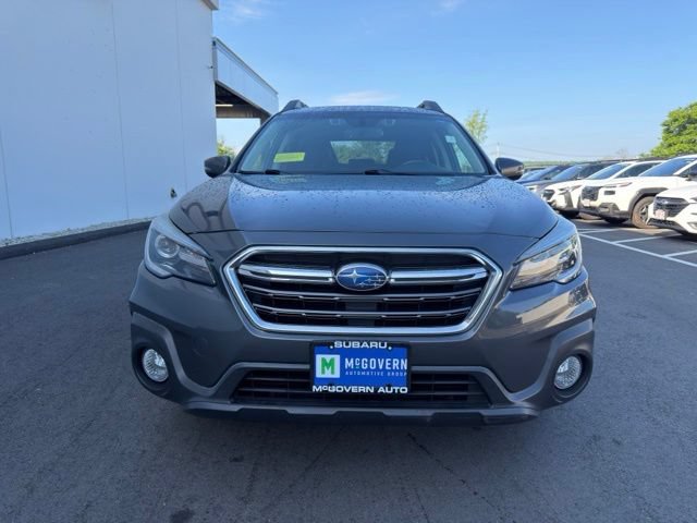 Used 2018 Subaru Outback 2.5i Limited AWD/4WD image 2