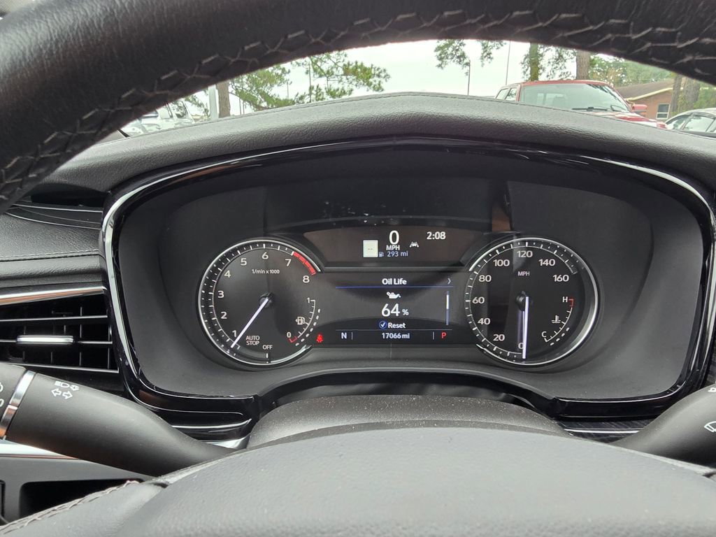 Used 2025 Cadillac XT6 Premium Luxury image 19