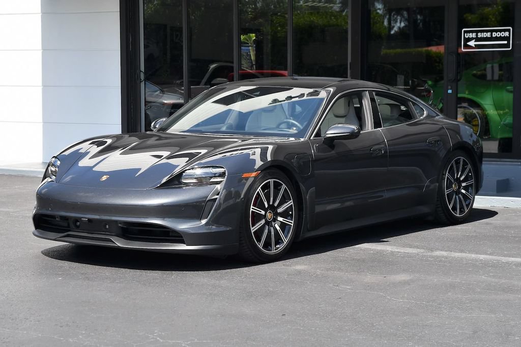 Used 2020 Porsche Taycan 4S AWD/4WD image 8