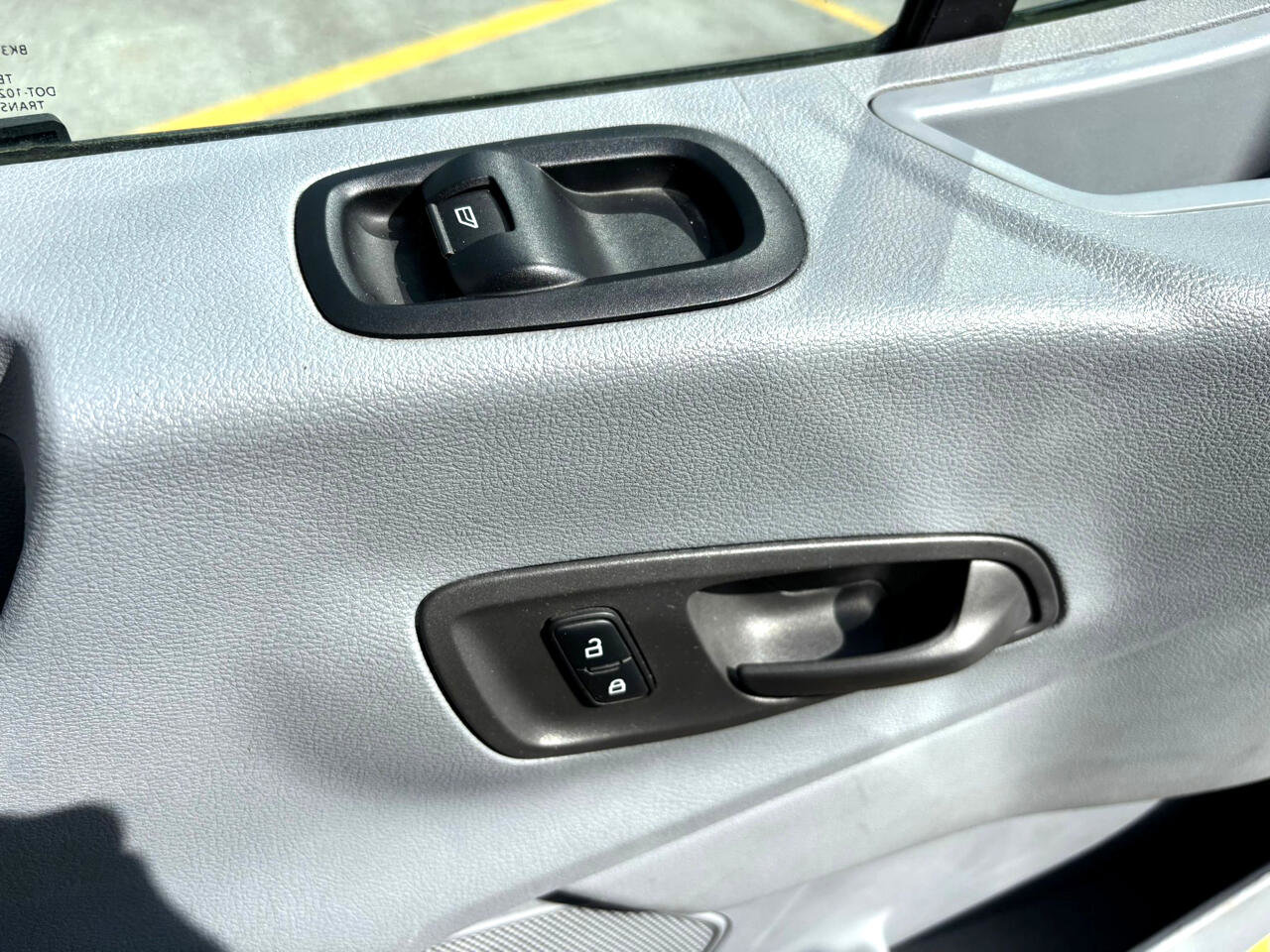 Used 2019 Ford Transit 350 148 Medium Roof image 16