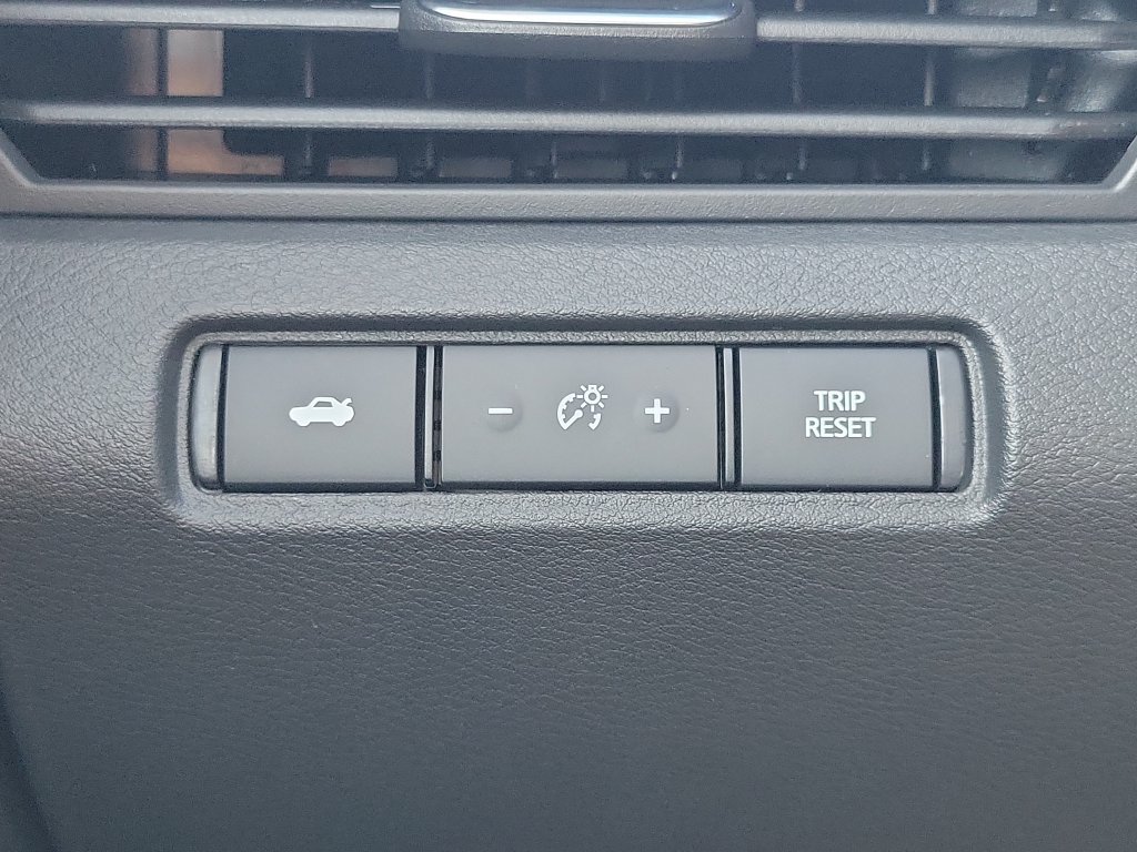 New 2026 Nissan Altima 2.5 SV FWD image 27