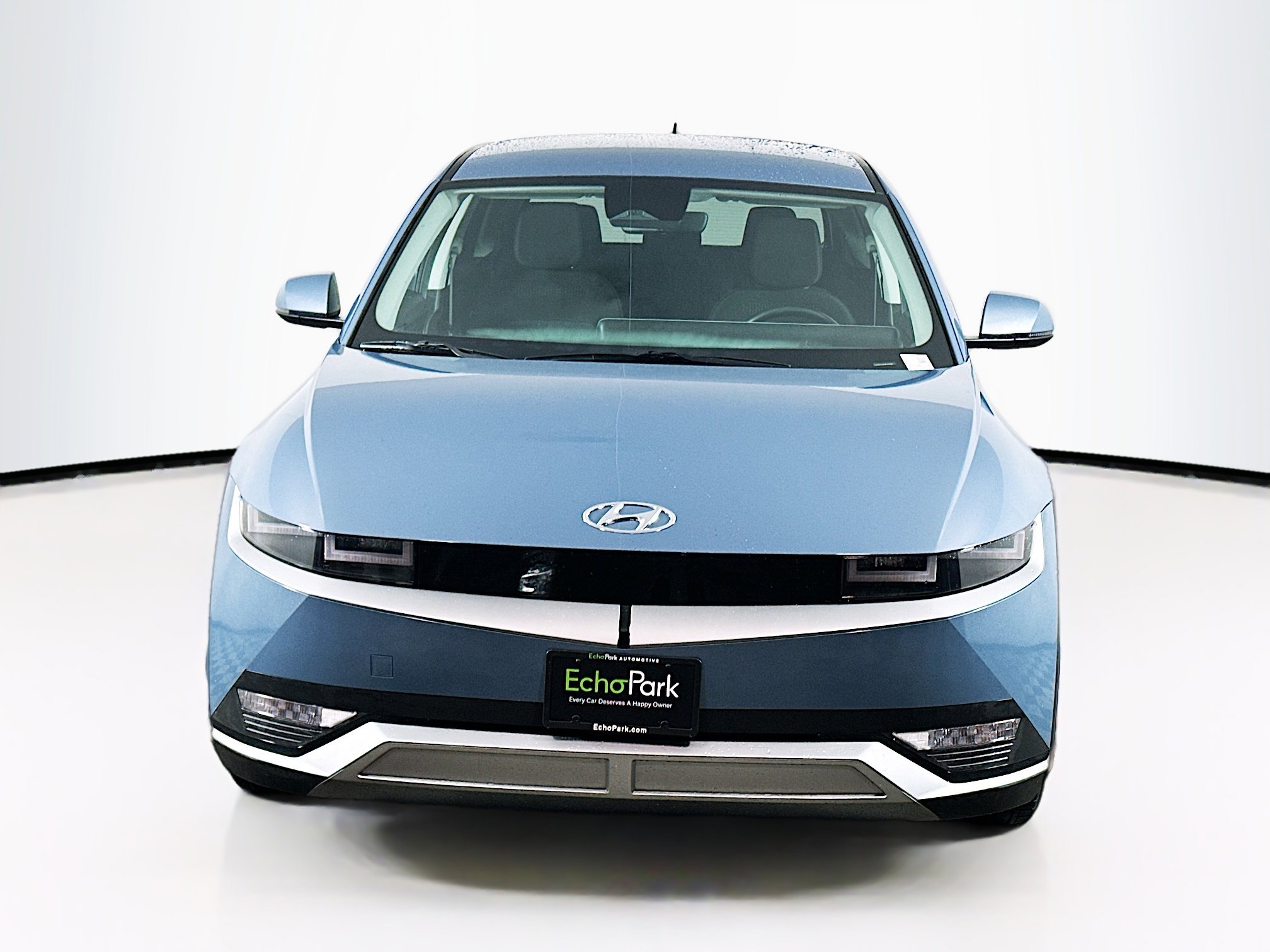 Used 2023 Hyundai Ioniq 5 SE image 2