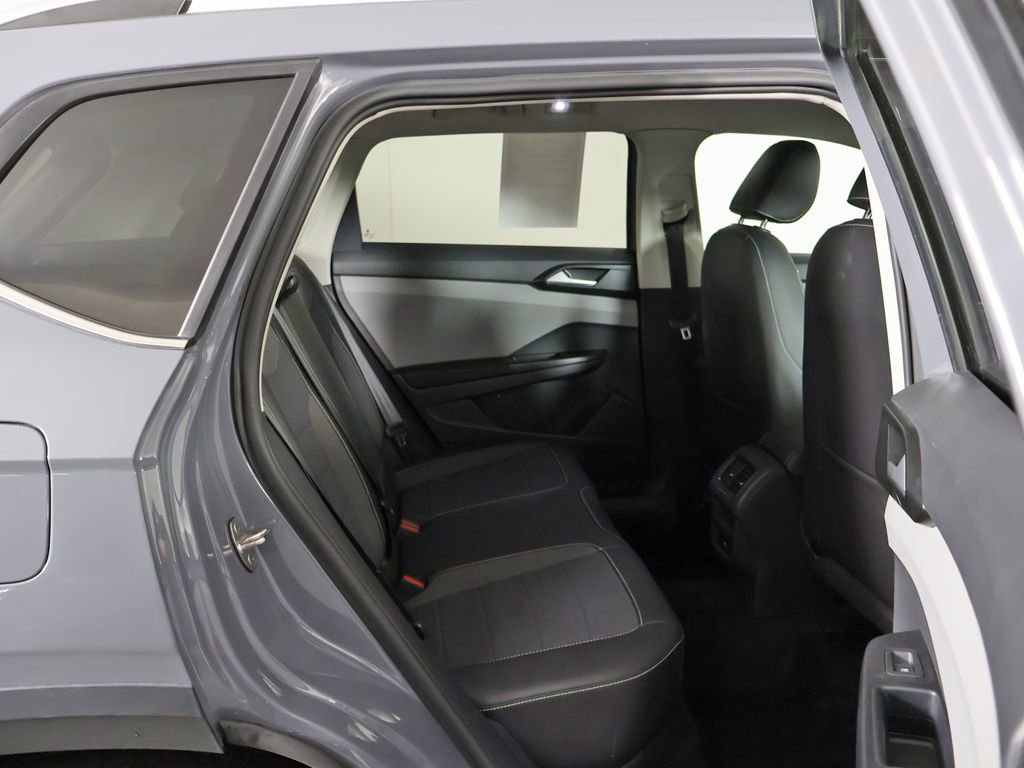 Used 2023 Volkswagen Taos SE w/ Panoramic Sunroof Package AWD/4WD image 35