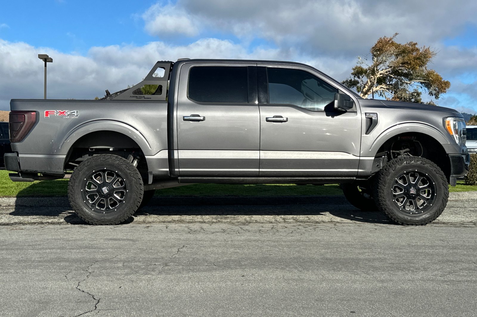 Used 2021 Ford F150 XLT w/ Equipment Group 302A High image 6