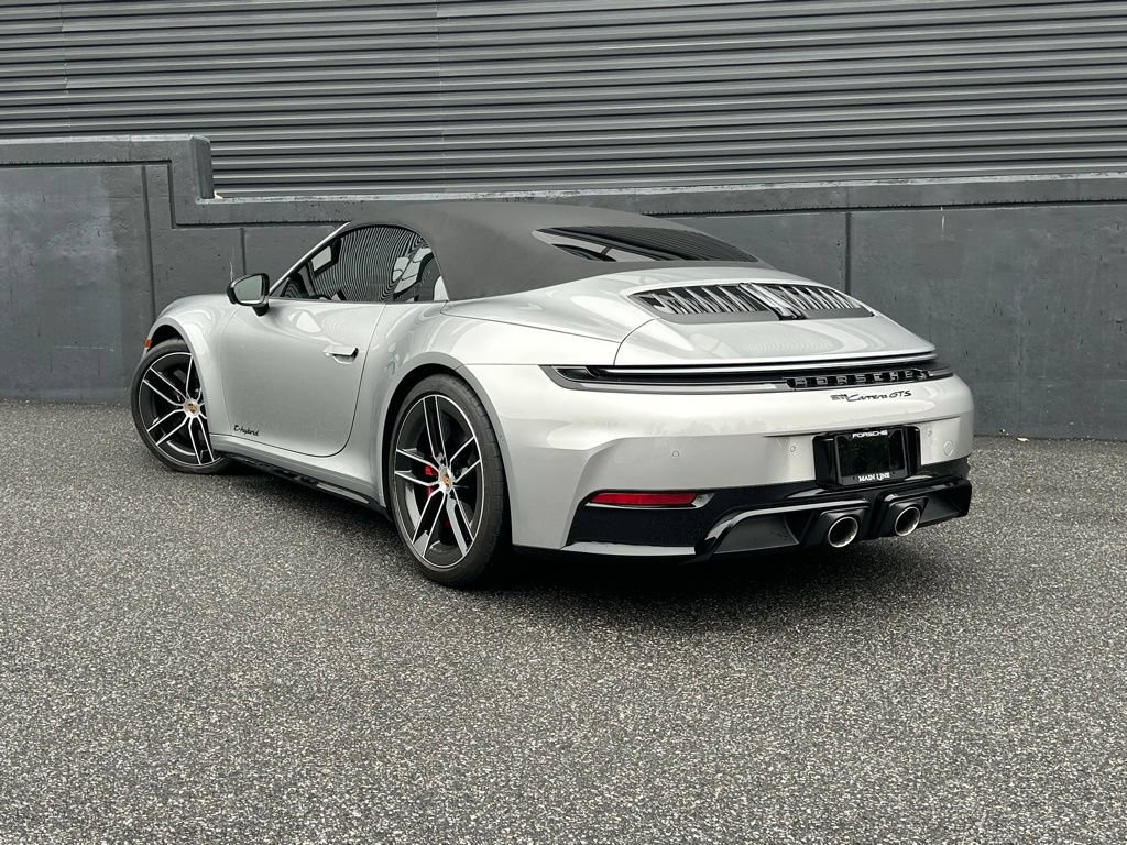 Certified 2026 Porsche 911 Carrera GTS RWD image 3