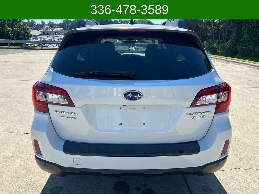 Used 2017 Subaru Outback 2.5i Limited AWD/4WD image 4