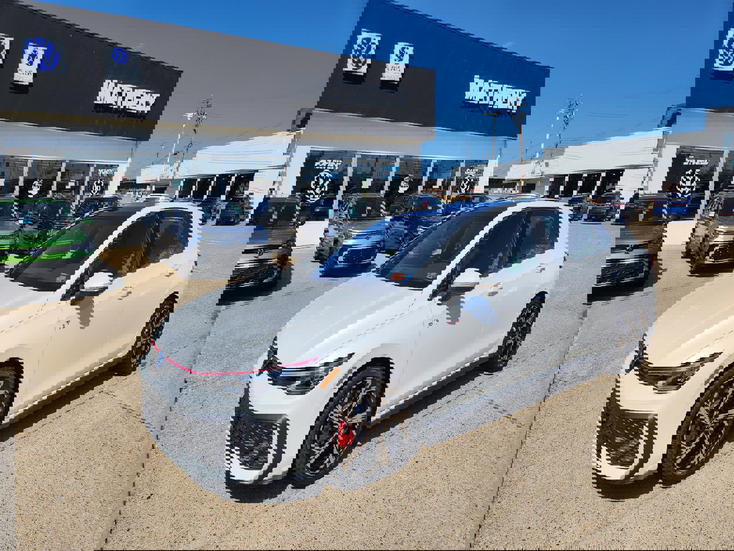 New 2025 Volkswagen GTI SE video 1