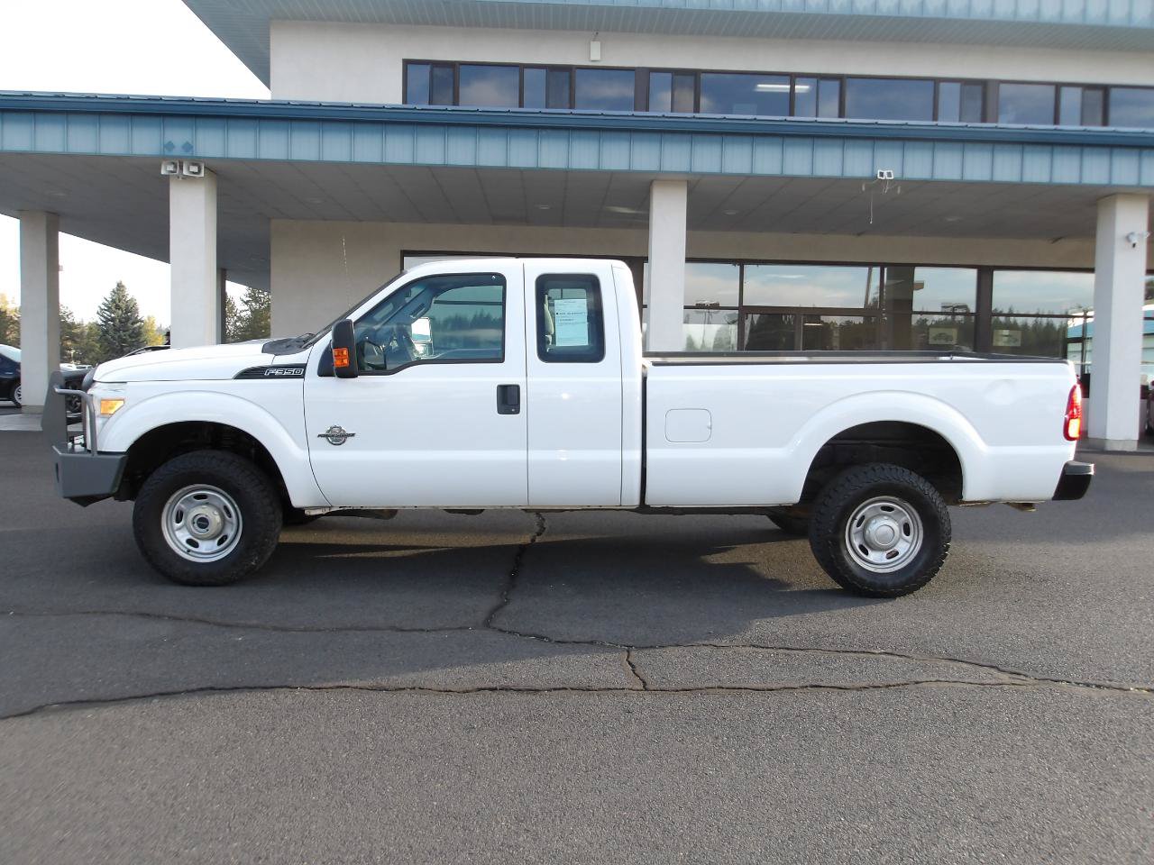 Used 2015 Ford F350 XL w/ Power Equipment Group AWD/4WD image 2