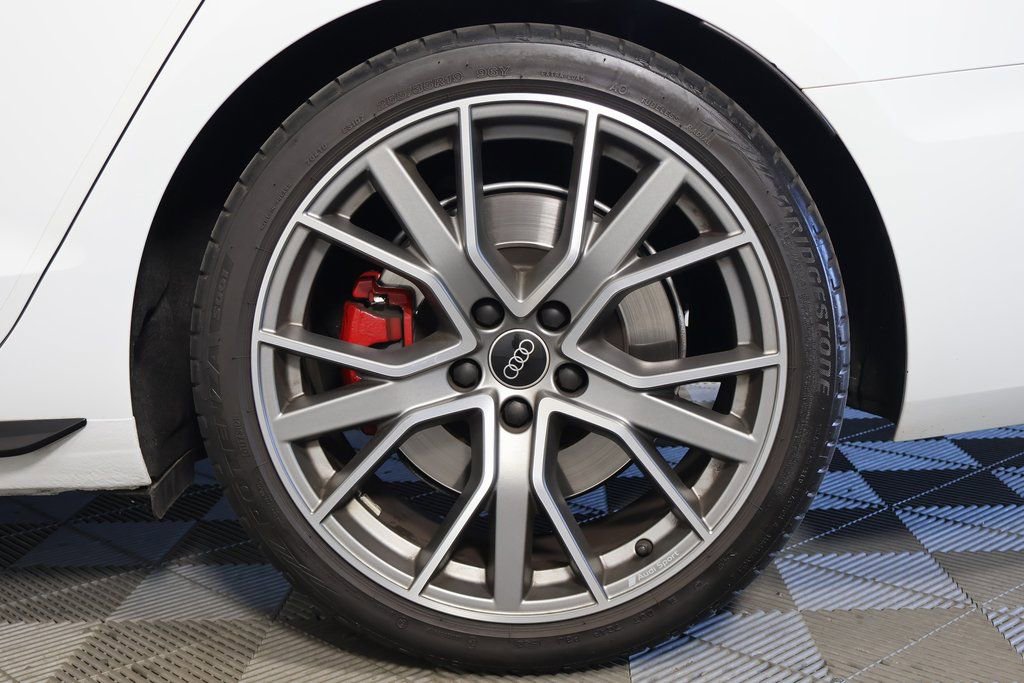 Used 2023 Audi S4 Premium Plus w/ Premium Plus Package AWD/4WD image 16