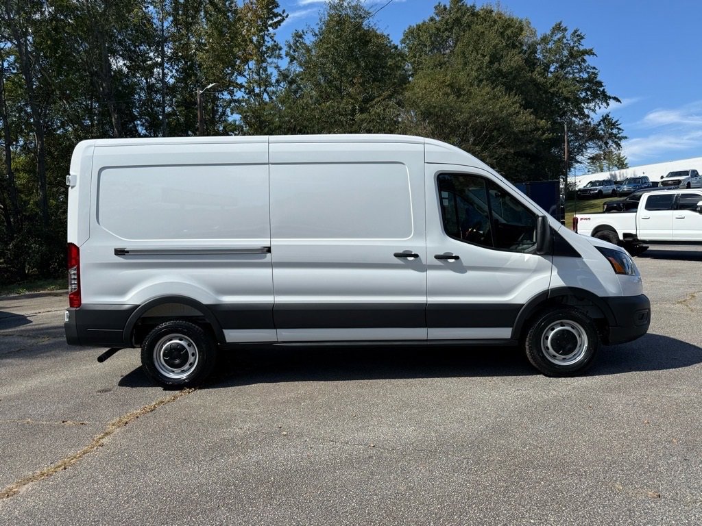 New 2026 Ford Transit 250 148 Medium Roof w/ Load Area Protection Package image 3