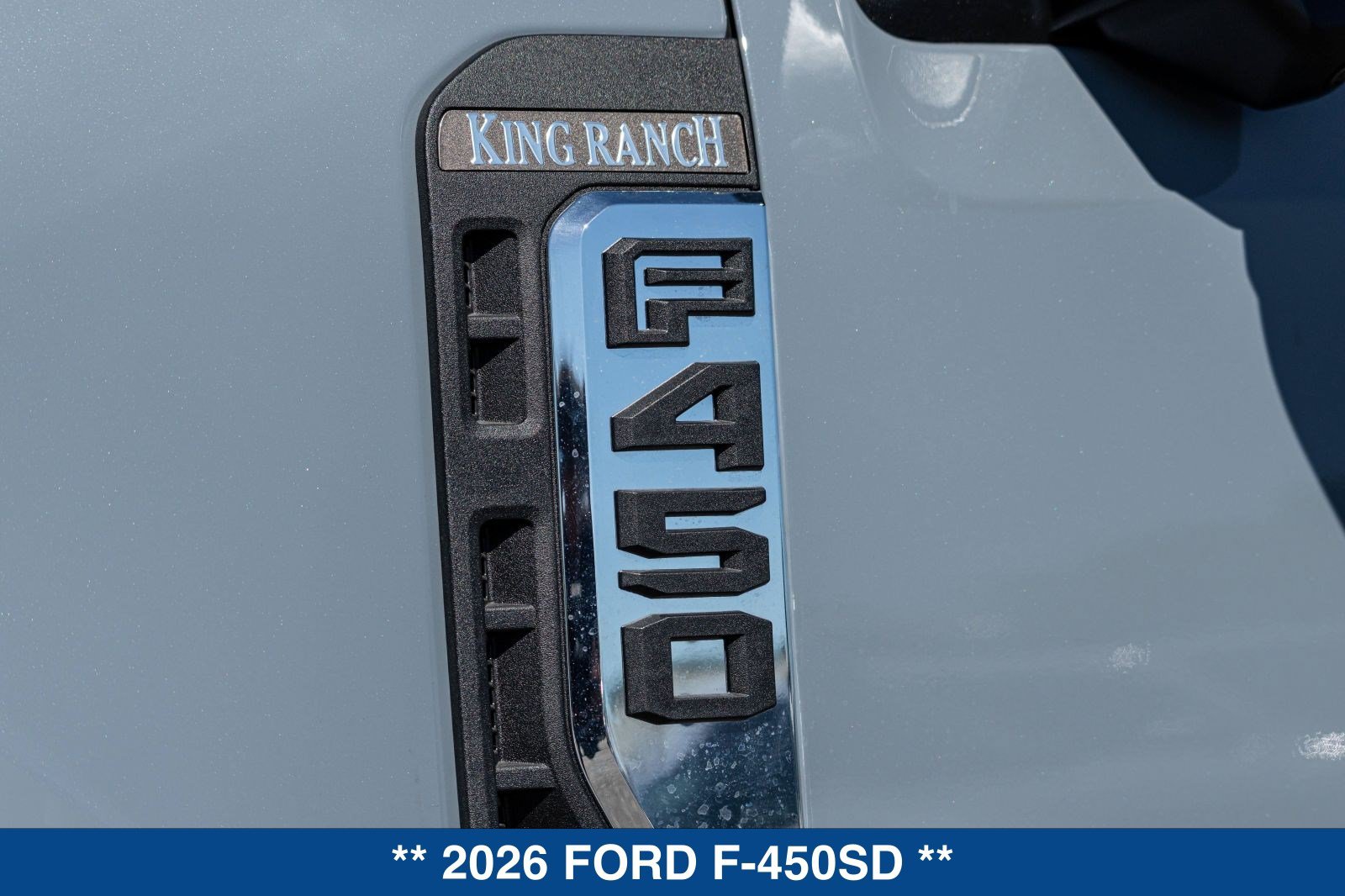 New 2026 Ford F450 King Ranch w/ Chrome Package AWD/4WD image 18