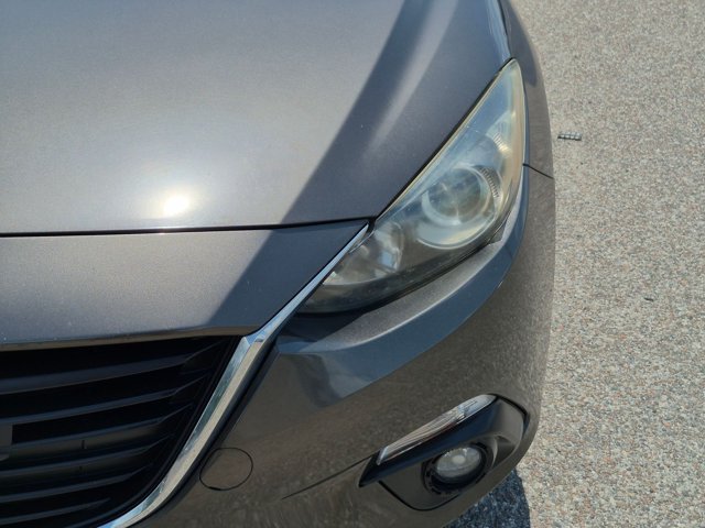 Used 2016 MAZDA MAZDA3 i Touring FWD image 9