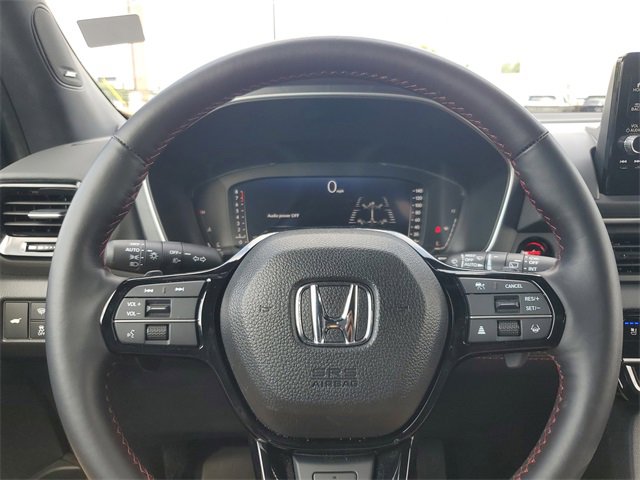 Certified 2025 Honda Pilot Black Edition image 16