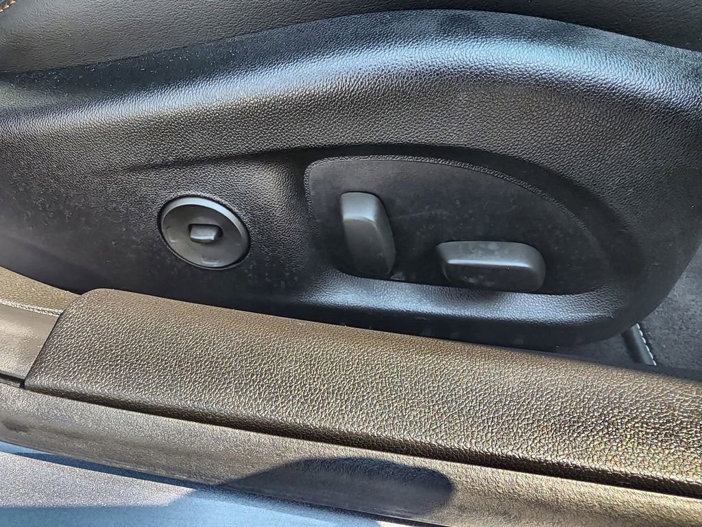 Used 2020 Cadillac CT4 V image 26