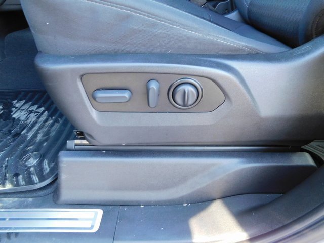 Used 2022 Chevrolet Silverado 1500 RST image 18